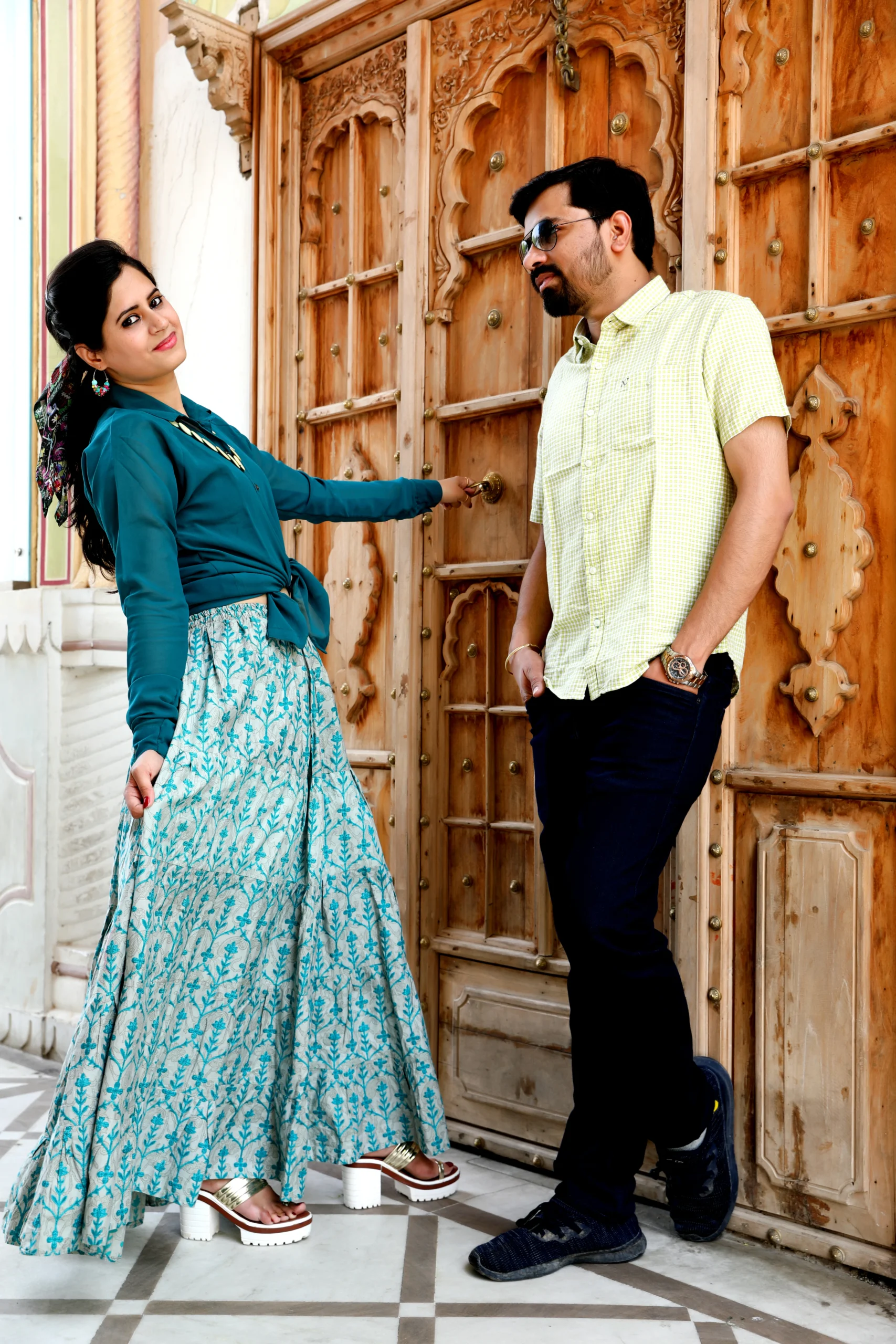 pre-wedding-photoshoot-with-royal-photographer